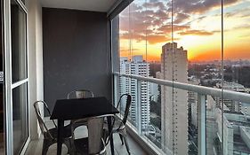 Apto no Morumbi com vista maravilhosa e uma vaga na garagem